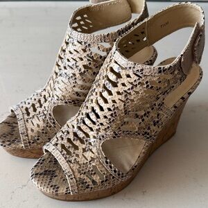 Maurices Tan and Cream Snakeskin Wedges